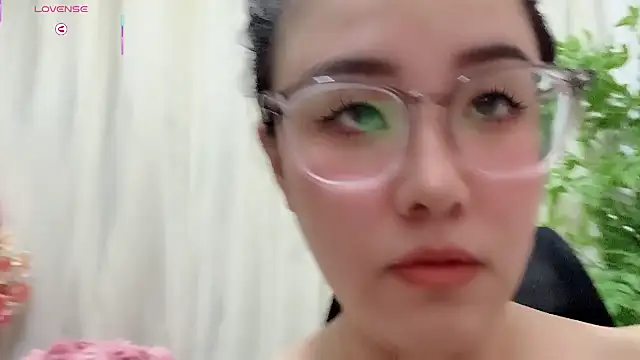 NEWONETO 网络视讯表演