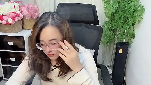 Živý XXX chat NEWONETO