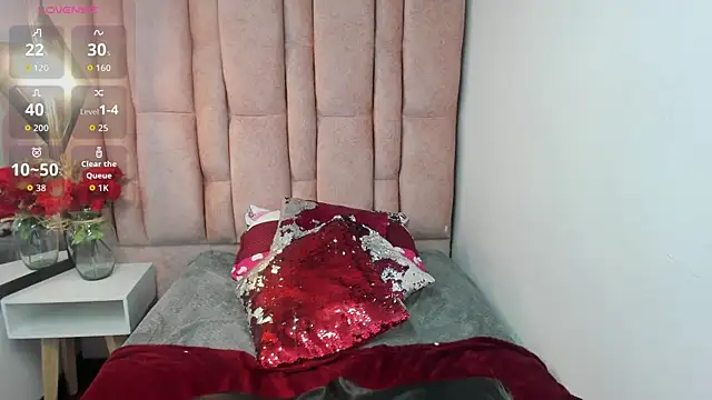 Issa_Milf__ Adlı Modelin Canlı XXX Sohbeti