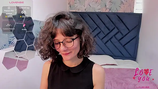 Valery_More__'s Live XXX Chat