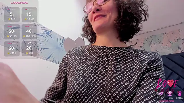 Chat XXX en directo de Valery_More__
