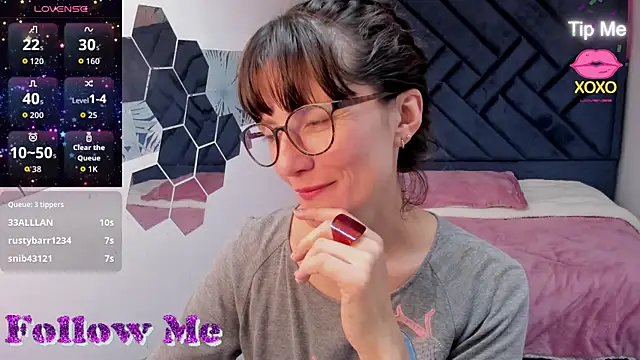 Valery_More__'s Live XXX Chat