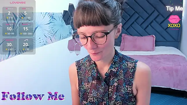 Valery_More__'s Live XXX Chat