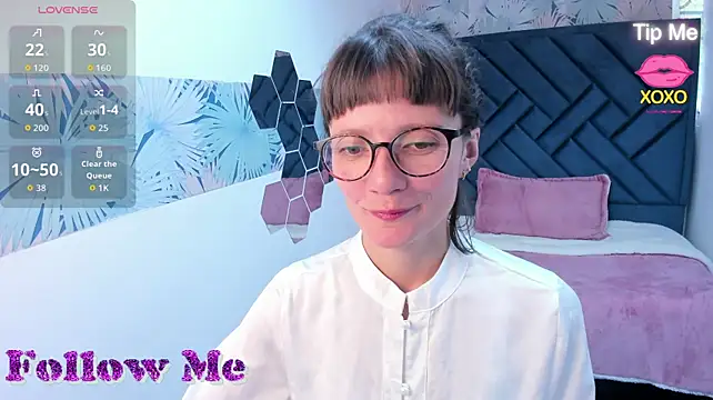 Valery_More__ Adlı Modelin Web Kamerası Şovu