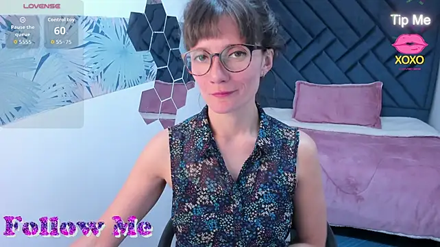 Valery_More__'s Live XXX Chat