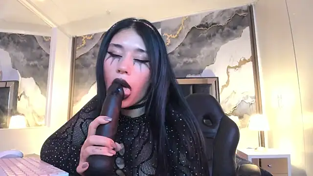 SusanVilla's Webcam Show