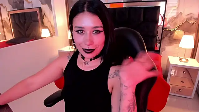 SusanVilla élő XXX-chatje