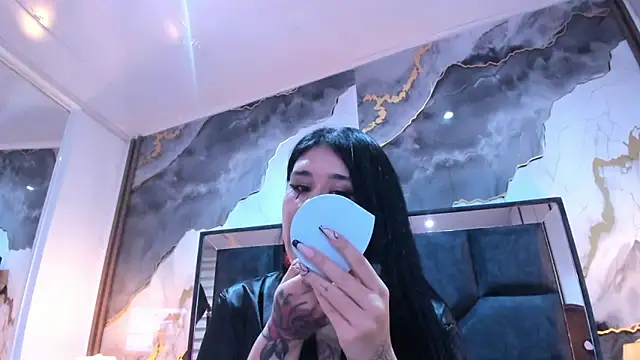 SusanVilla's Live XXX Chat