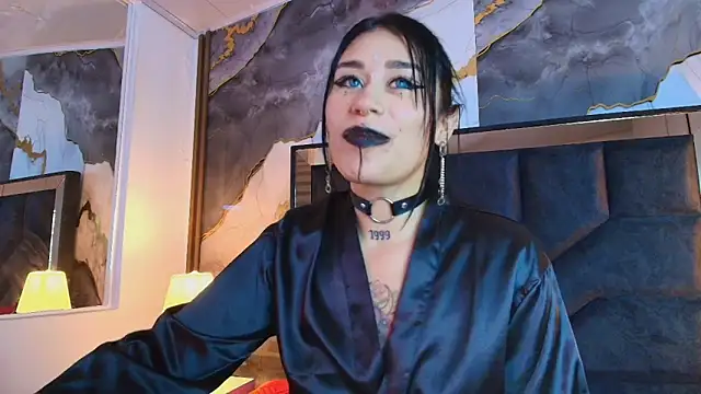 SusanVilla 即時 XXX 聊天
