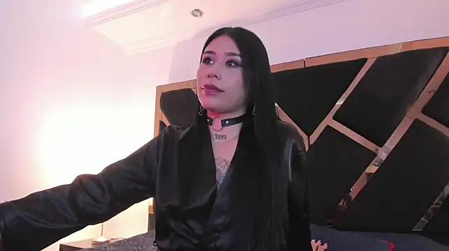 SusanVillan Webbikameraesitys
