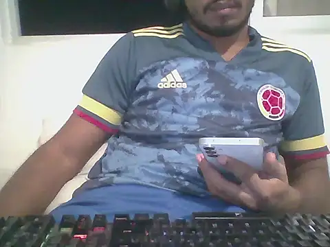 Show de LatinBadBoy25 na webcam