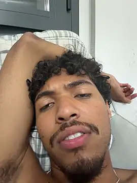 moreninhoosexy webcam show