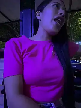 Amelia_Rivas Show in webcam