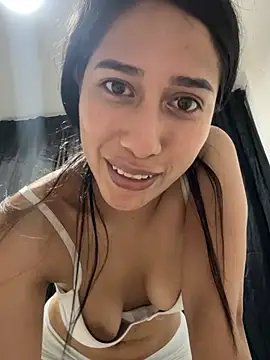 Chat +18 de Amelia_Rivas ao vivo