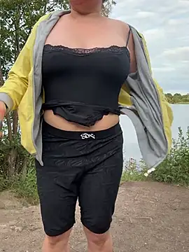 Онлайн чат XXX LadySaraNoir