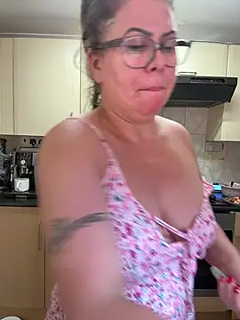 Chat XXX Live LadySaraNoir