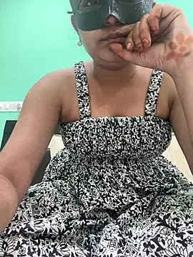 Show de Telugu_PussyCat na webcam