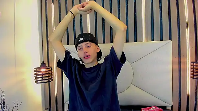 thaigo_twink38 网络视讯表演