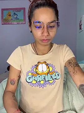 Rchelx69x's Live XXX Chat