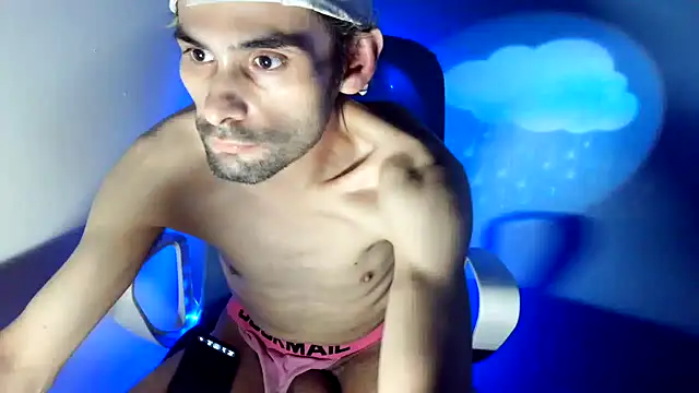 highinhtxx Show in webcam