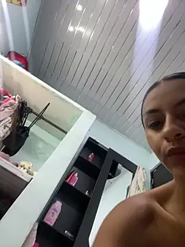 دردشة miluwatson الجنسية المباشرة
