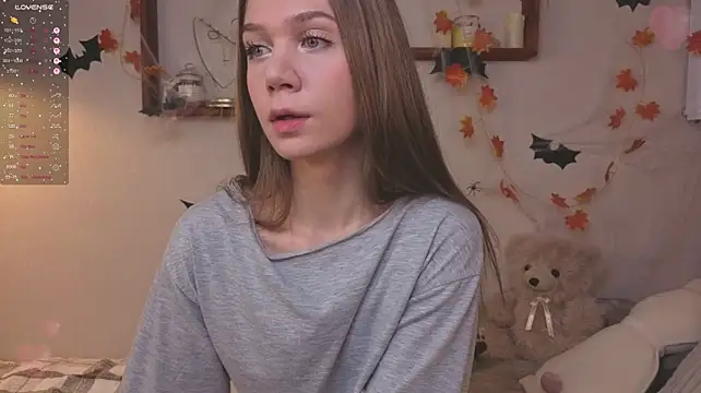 SerenaCrystall Adlı Modelin Web Kamerası Şovu