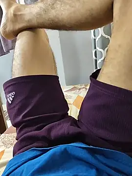 Mallu_kalikar_69 Show Webcam