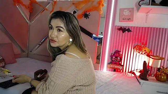 chloe__Jones_ Show in webcam
