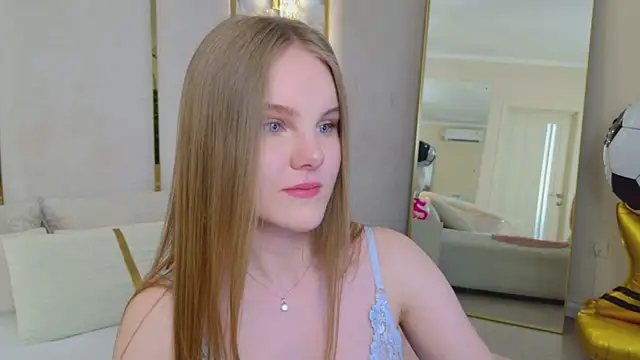 Lili_Lohan's Live XXX Chat