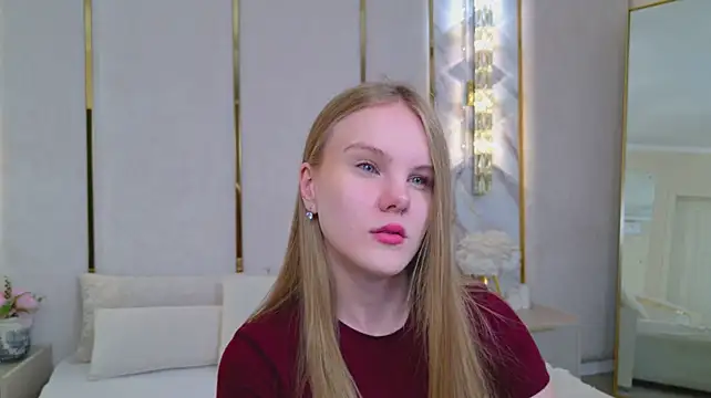 Lili_Lohan Chat XXX in diretta