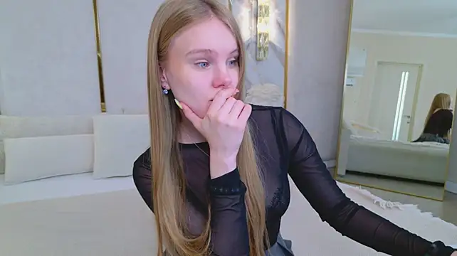 Lili_Lohan – Live XXX-chat