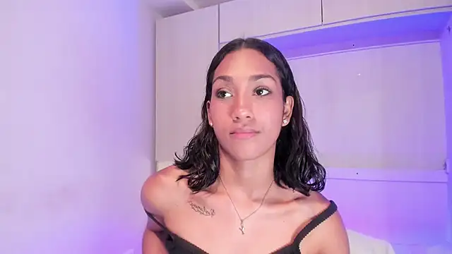 AnahiCollins' Live XXX Chat