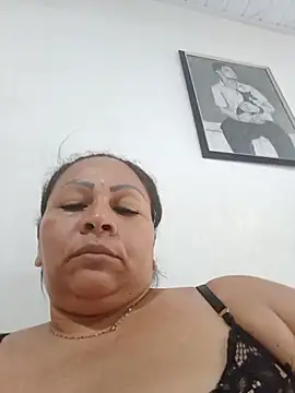 Dirty_Foxx5 Webcam-Show