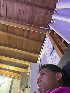 Valentino-elTuyo Webcamshow