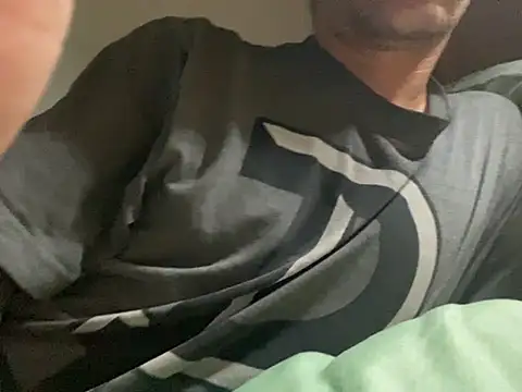 הופעת וובקאם של Antek767@xh