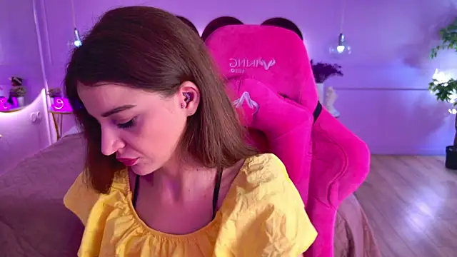 Chat XXX en directo de NikkaBush