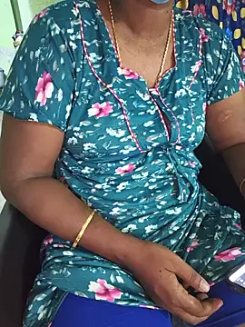Tamilselviroja- Live XXX-Chat