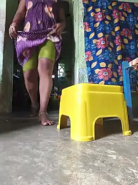 Tamilselviroja- – webcam-show