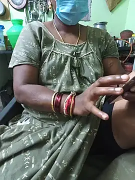 Tamilselviroja- Live XXX-Chat