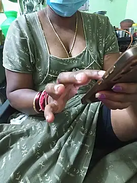 Tamilselviroja-: онлайн-секс-чат