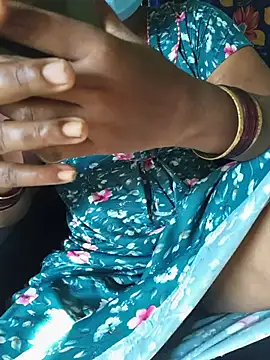 Tamilselviroja- Live XXX-Chat