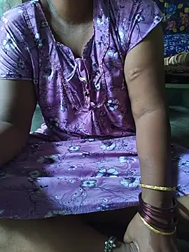 Tamilselviroja-'s Live XXX Chat