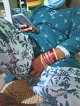 Tamilselviroja- – webcam-show