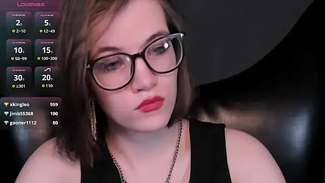 دردشة CathyAdams الجنسية المباشرة