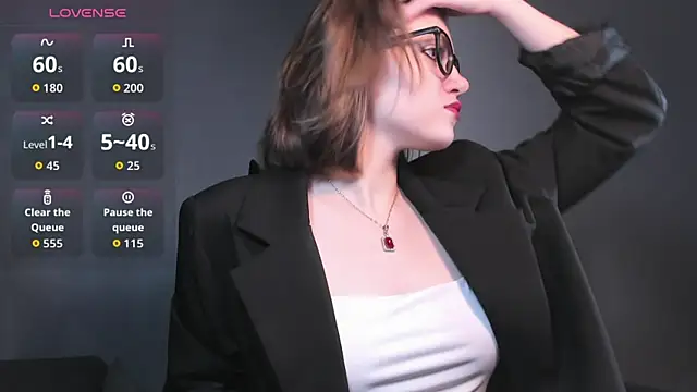 Živý XXX chat CathyAdams
