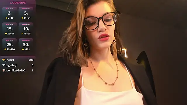 Chat +18 de CathyAdams ao vivo