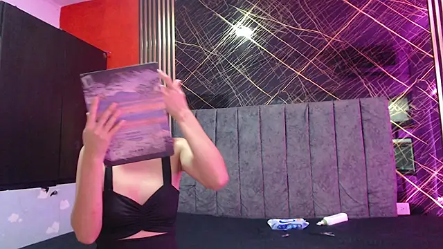 Genesis_girl_mature webkamerás műsora