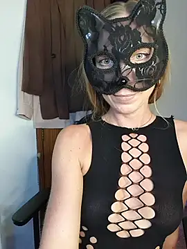 Chat +18 de lovelykitty ao vivo