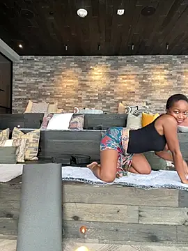 tia___fox's Webcam Show