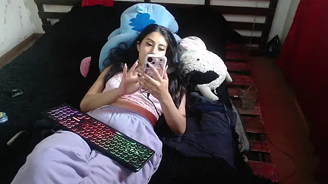 Czat XXX na żywo – SexyDolly777